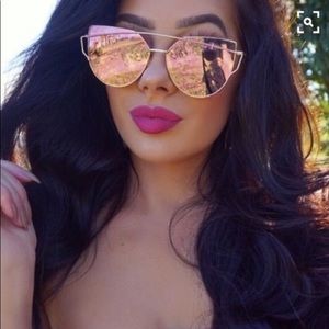 LUXE Mirrored Sunglasses 🔥LIT🔥